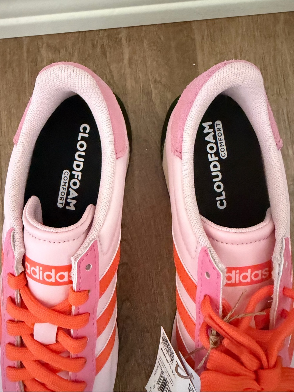 adidas Pink and Orange Women's Runvista Retro Running Sneaker, NWT, Sz 6.5 - Picture 5 of 7